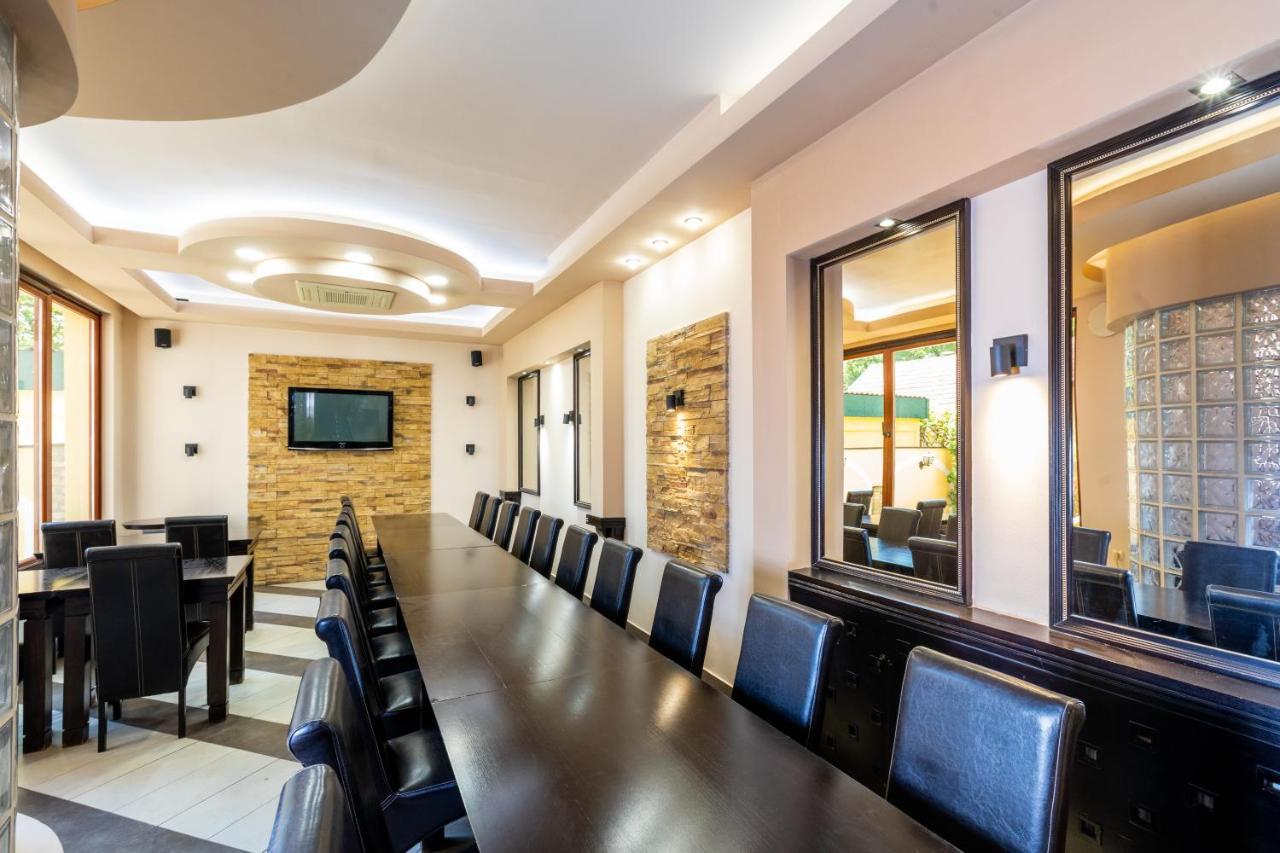 Hotel Vila Lago Palics Kültér fotó