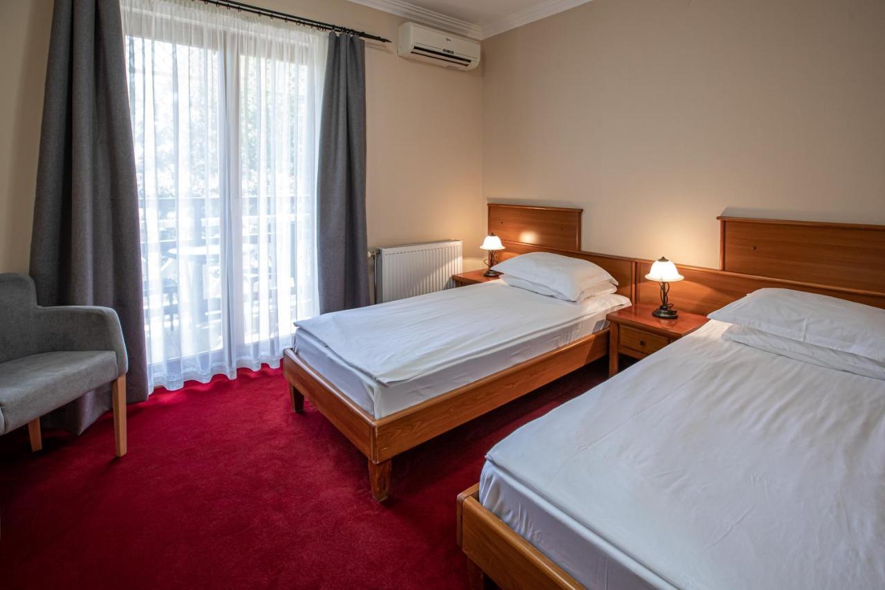 Hotel Vila Lago Palics Kültér fotó