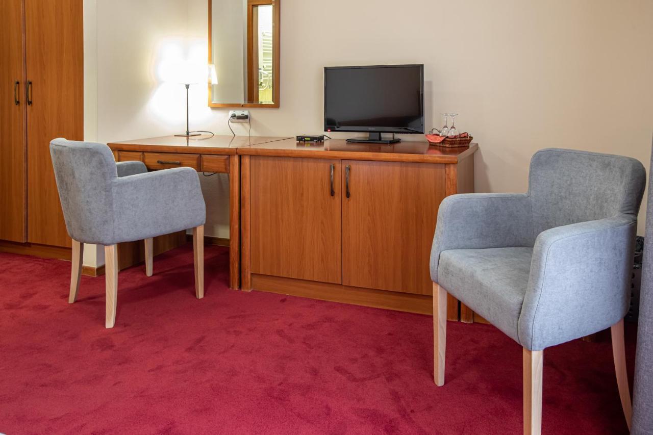 Hotel Vila Lago Palics Kültér fotó