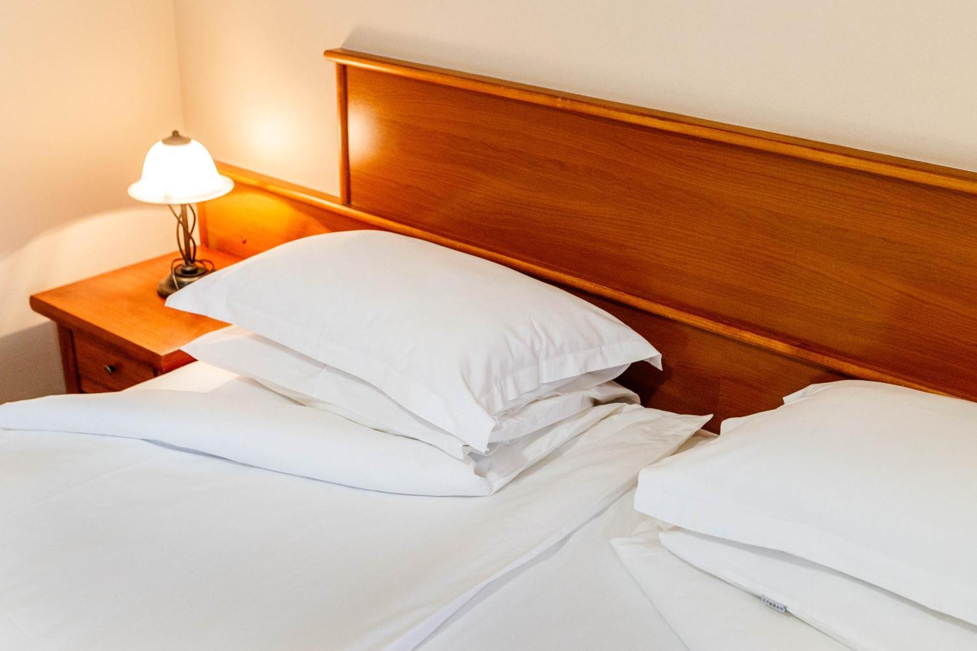 Hotel Vila Lago Palics Kültér fotó